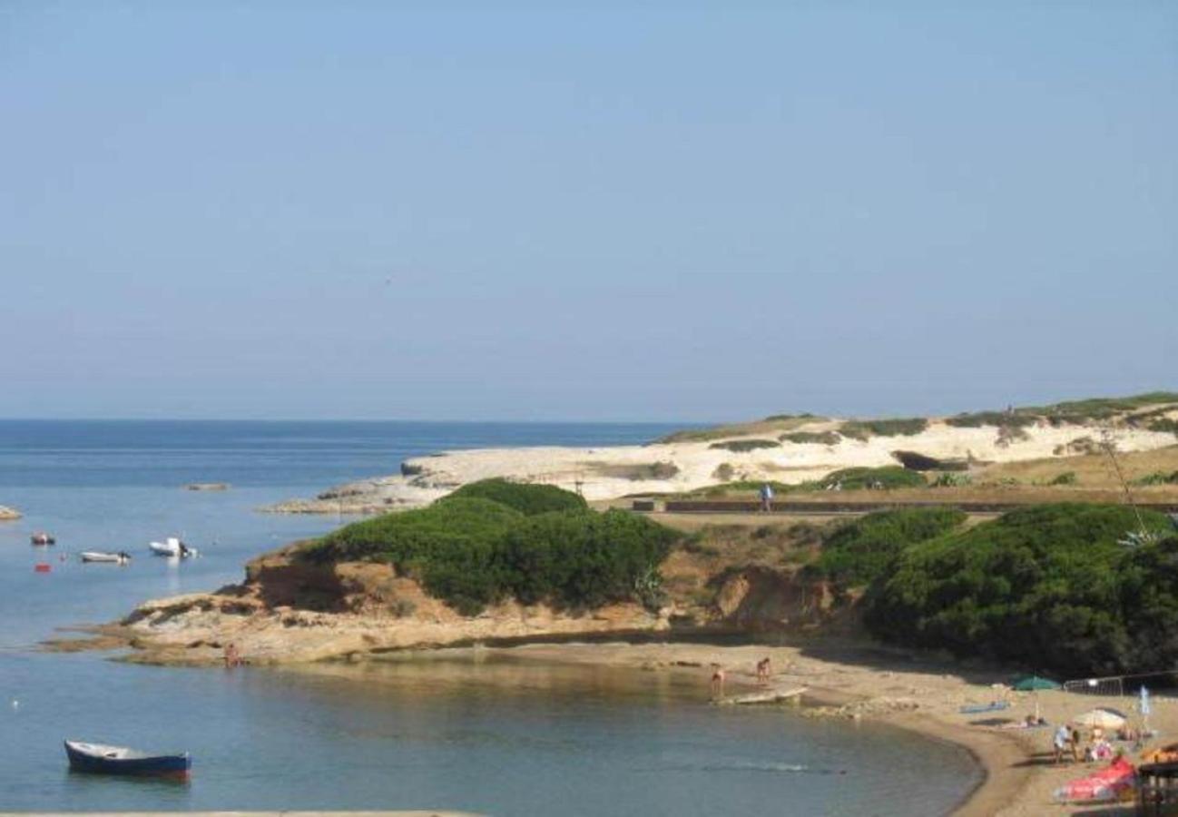 Lungomare Chess Apartment S'archittu Cuglieri Luaran gambar