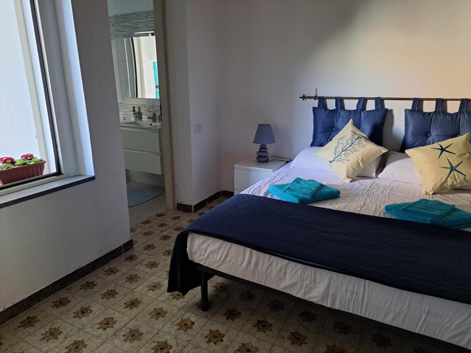 Lungomare Chess Apartment S'archittu Cuglieri Luaran gambar