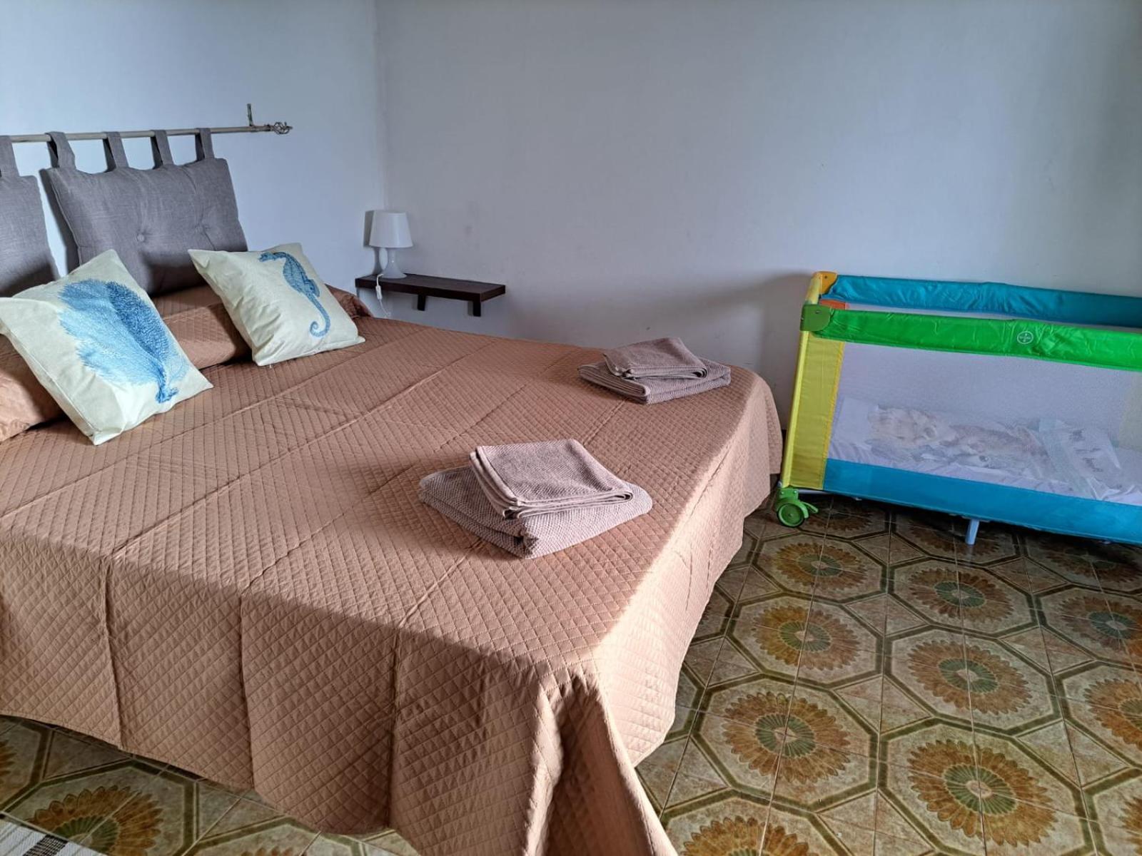 Lungomare Chess Apartment S'archittu Cuglieri Luaran gambar